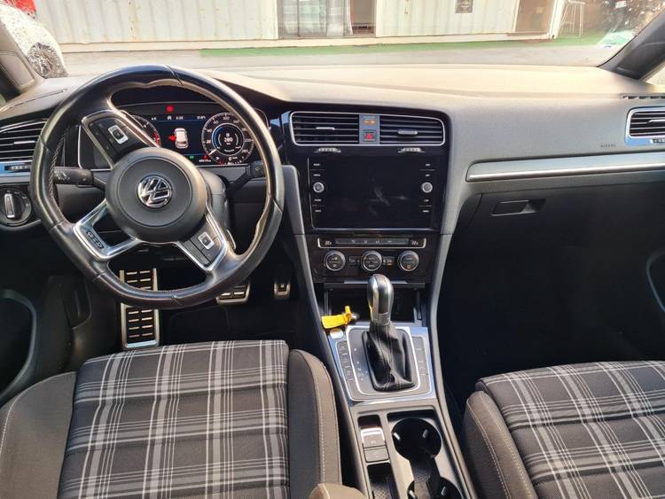 voiture occasion VOLKSWAGEN GOLF à la Réunion disponible sur noutlauto.re