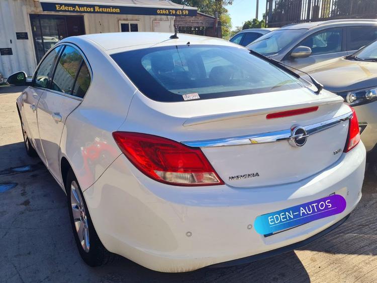 voiture occasion OPEL INSIGNIA à la Réunion disponible sur noutlauto.re
