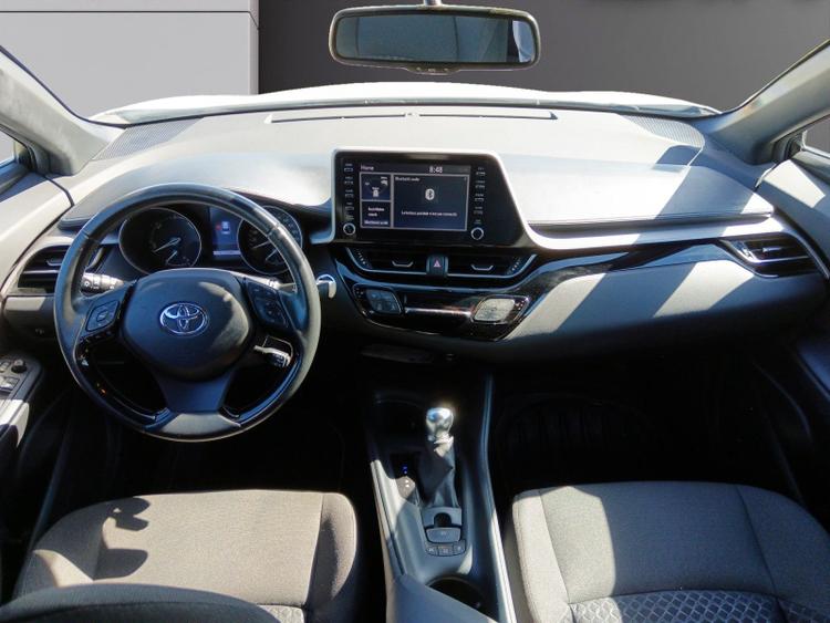 voiture occasion TOYOTA C-HR HYBRIDE MY20 à la Réunion disponible sur noutlauto.re