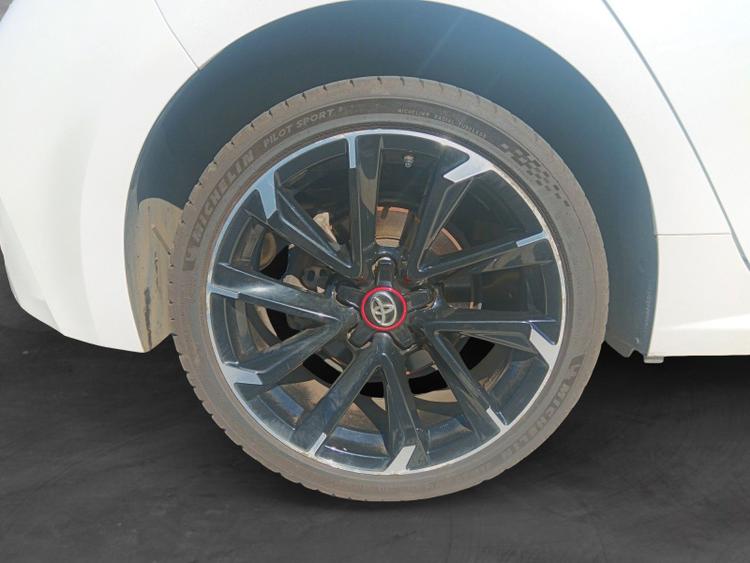 voiture occasion TOYOTA COROLLA HYBRIDE MY21 à la Réunion disponible sur noutlauto.re