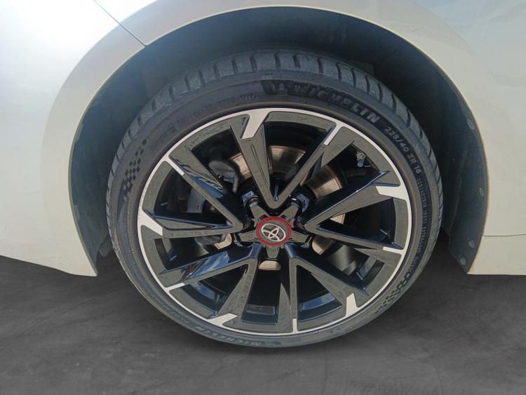 voiture occasion TOYOTA COROLLA HYBRIDE MY22 à la Réunion disponible sur noutlauto.re