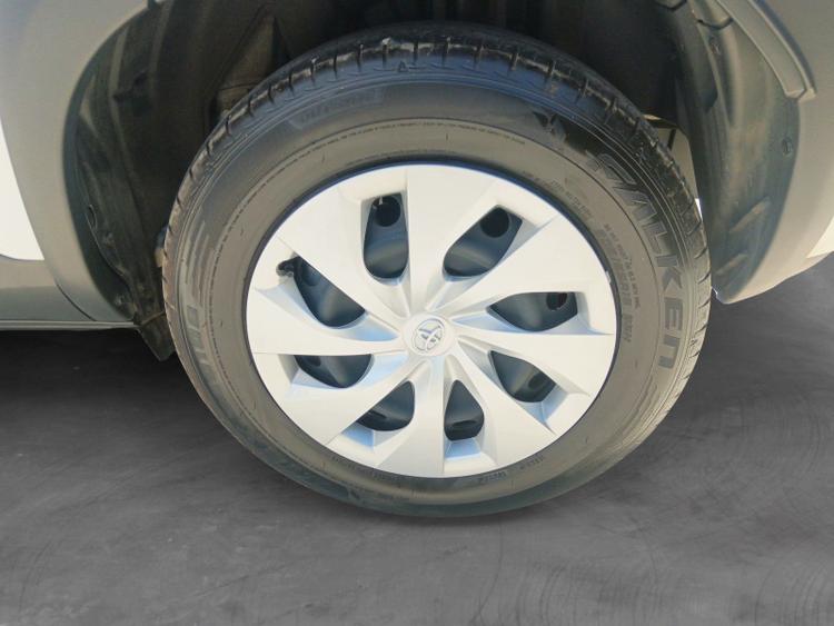 voiture occasion TOYOTA YARIS CROSS HYBRIDE MY22 à la Réunion disponible sur noutlauto.re