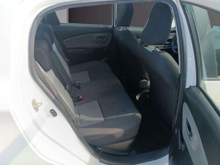 voiture occasion TOYOTA YARIS PRO HYBRIDE MC2 à la Réunion disponible sur noutlauto.re