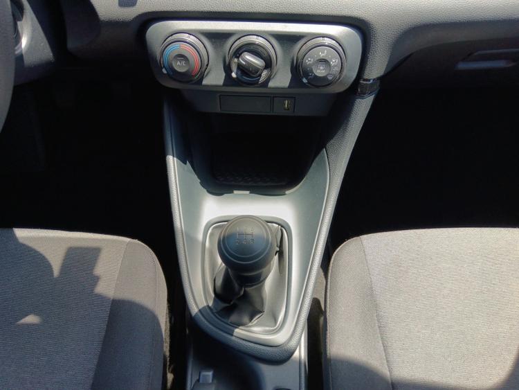 voiture occasion TOYOTA YARIS MY22 à la Réunion disponible sur noutlauto.re