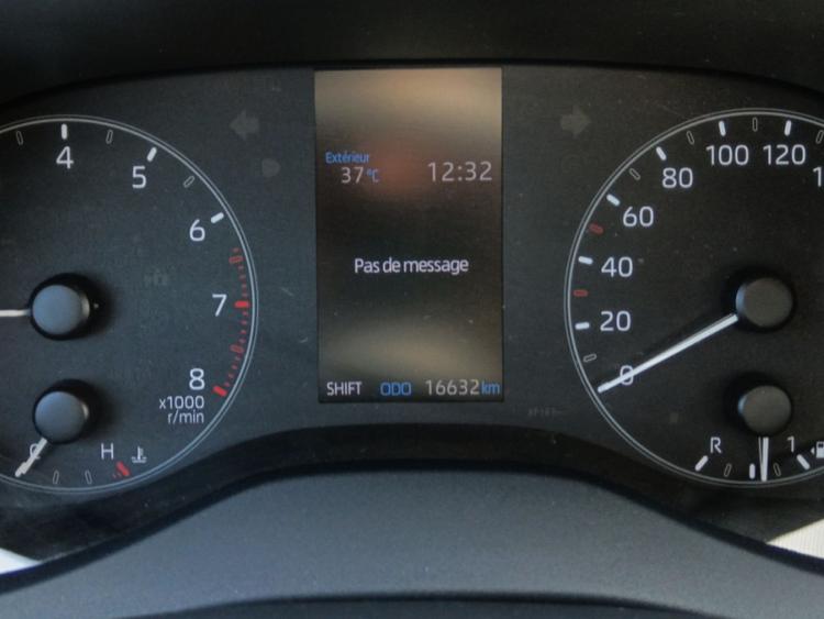 voiture occasion TOYOTA YARIS MY22 à la Réunion disponible sur noutlauto.re