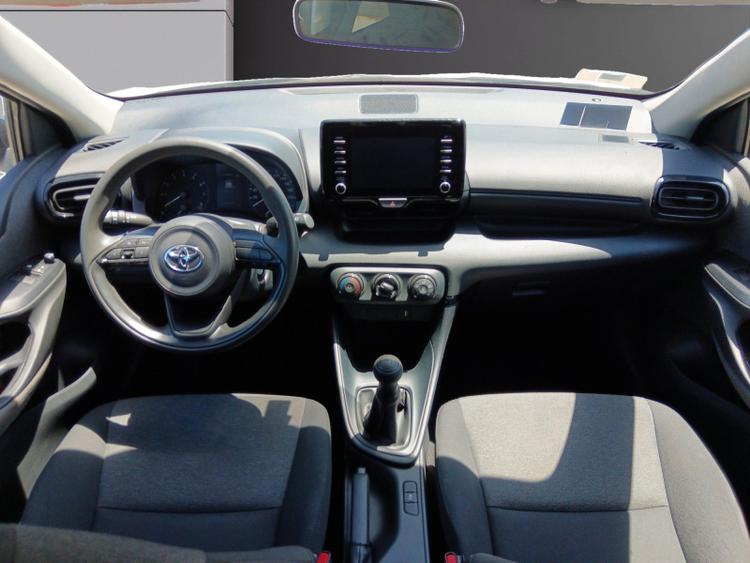 voiture occasion TOYOTA YARIS MY22 à la Réunion disponible sur noutlauto.re