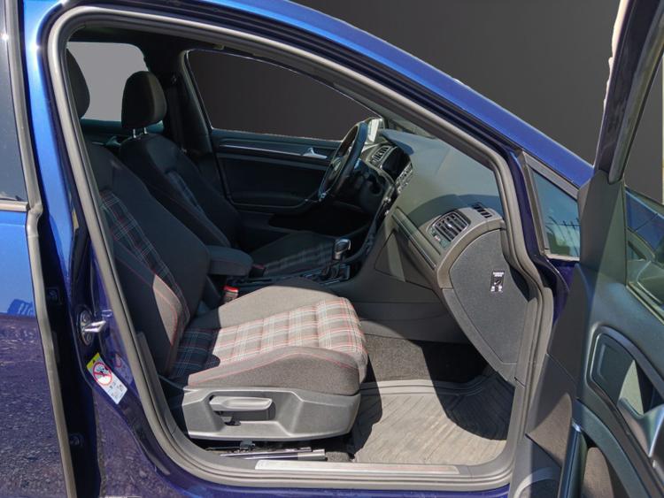 voiture occasion VOLKSWAGEN GOLF à la Réunion disponible sur noutlauto.re