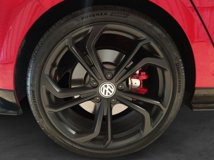 voiture occasion VOLKSWAGEN GOLF à la Réunion disponible sur noutlauto.re
