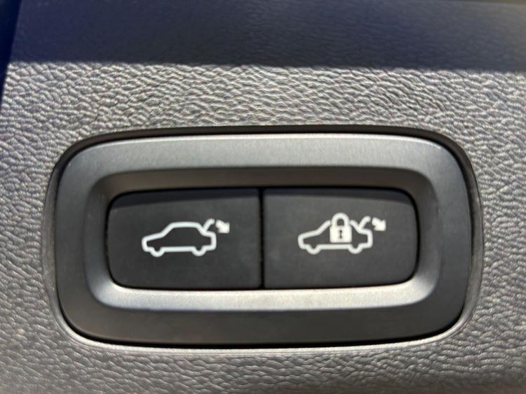 voiture occasion VOLVO XC60 à la Réunion disponible sur noutlauto.re