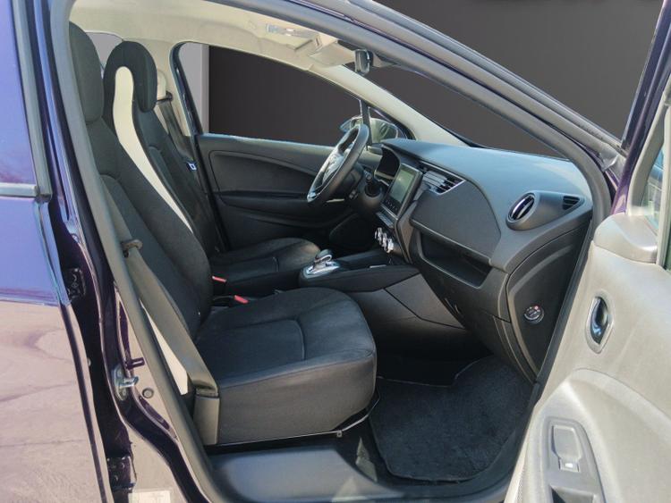 voiture occasion RENAULT ZOE E-TECH ELECTRIQUE à la Réunion disponible sur noutlauto.re