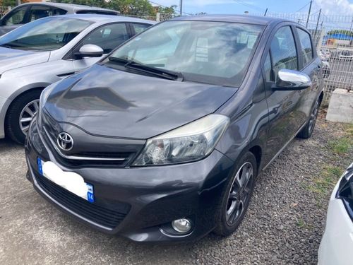 voiture occasion TOYOTA YARIS à la Réunion disponible sur noutlauto.re