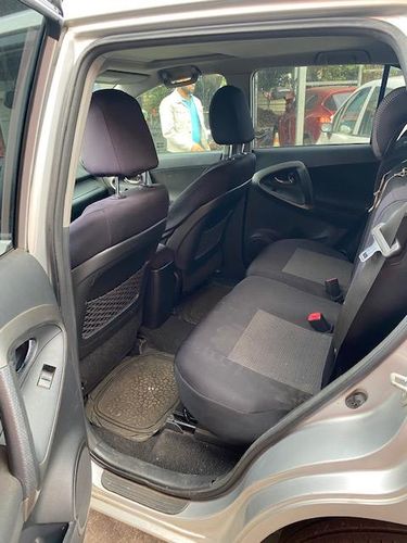 voiture occasion TOYOTA RAV4 à la Réunion disponible sur noutlauto.re