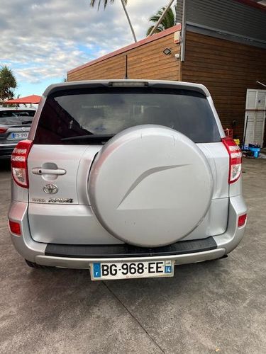 voiture occasion TOYOTA RAV4 à la Réunion disponible sur noutlauto.re