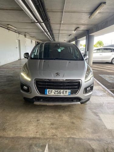 voiture occasion PEUGEOT 3008 à la Réunion disponible sur noutlauto.re