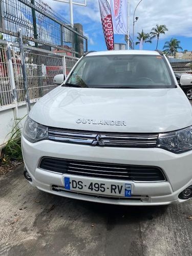 voiture occasion MITSUBISHI OUTLANDER à la Réunion disponible sur noutlauto.re