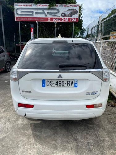 voiture occasion MITSUBISHI OUTLANDER à la Réunion disponible sur noutlauto.re