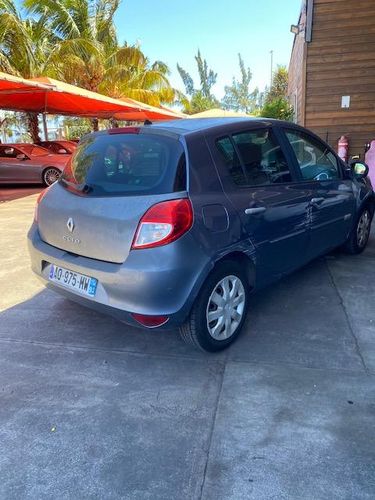 voiture occasion RENAULT CLIO à la Réunion disponible sur noutlauto.re