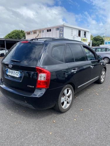 voiture occasion KIA CARENS à la Réunion disponible sur noutlauto.re
