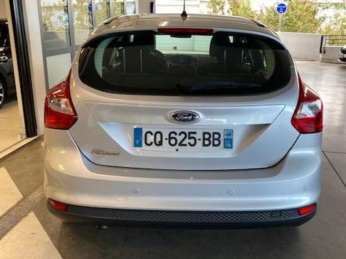 voiture occasion FORD FOCUS à la Réunion disponible sur noutlauto.re