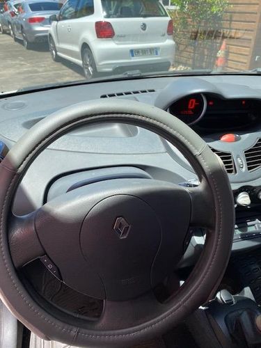 voiture occasion RENAULT TWINGO à la Réunion disponible sur noutlauto.re