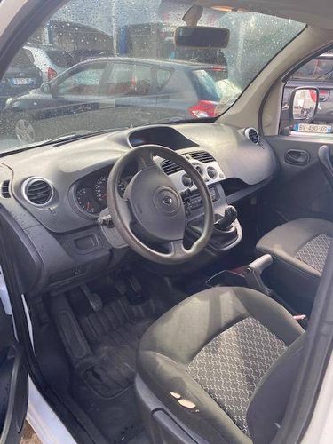 voiture occasion RENAULT KANGOO à la Réunion disponible sur noutlauto.re