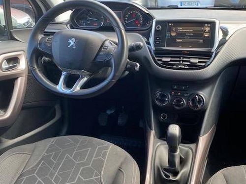 voiture occasion PEUGEOT 2008 à la Réunion disponible sur noutlauto.re