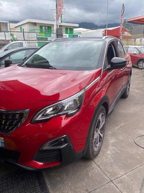 voiture occasion PEUGEOT  3008 disponible sur noutlauto.re