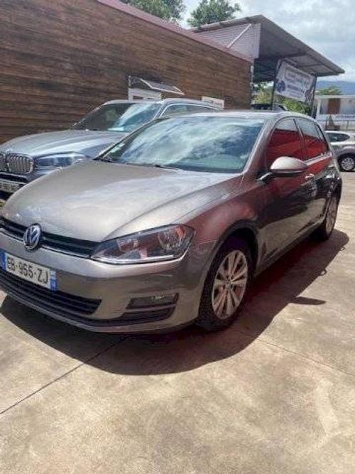 voiture occasion VOLKSWAGEN  GOLF disponible sur noutlauto.re