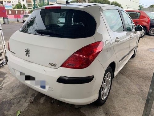 voiture occasion PEUGEOT 308 à la Réunion disponible sur noutlauto.re