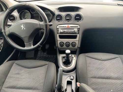 voiture occasion PEUGEOT 308 à la Réunion disponible sur noutlauto.re