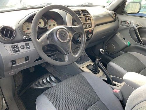 voiture occasion TOYOTA RAV4 à la Réunion disponible sur noutlauto.re