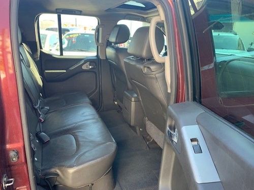 voiture occasion NISSAN NAVARA à la Réunion disponible sur noutlauto.re