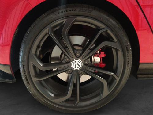 voiture occasion VOLKSWAGEN GOLF disponible sur noutlauto.re