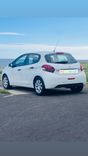 voiture occasion PEUGEOT 208 à la Réunion disponible sur noutlauto.re