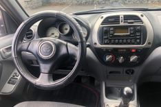 voiture occasion TOYOTA RAV4 à la Réunion disponible sur noutlauto.re