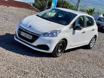 voiture occasion PEUGEOT 208 à la Réunion disponible sur noutlauto.re