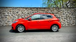 voiture occasion PEUGEOT 208 à la Réunion disponible sur noutlauto.re