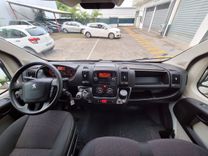 voiture occasion PEUGEOT BOXER à la Réunion disponible sur noutlauto.re