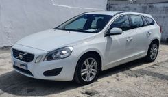 voiture occasion VOLVO V 60 à la Réunion disponible sur noutlauto.re
