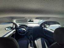 voiture occasion PEUGEOT 208 à la Réunion disponible sur noutlauto.re