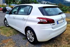 voiture occasion PEUGEOT 308 à la Réunion disponible sur noutlauto.re