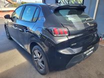 voiture occasion PEUGEOT 208 à la Réunion disponible sur noutlauto.re