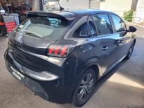 voiture occasion PEUGEOT 208 à la Réunion disponible sur noutlauto.re