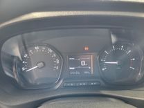 voiture occasion PEUGEOT TRAVELLER à la Réunion disponible sur noutlauto.re