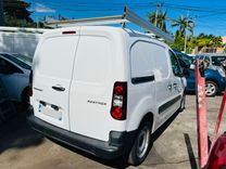 voiture occasion PEUGEOT PARTNER à la Réunion disponible sur noutlauto.re