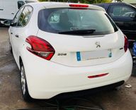 voiture occasion PEUGEOT 208 à la Réunion disponible sur noutlauto.re