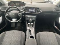 voiture occasion PEUGEOT 308 à la Réunion disponible sur noutlauto.re