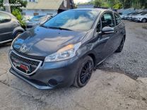 voiture occasion PEUGEOT 208 à la Réunion disponible sur noutlauto.re