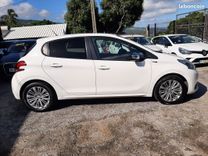 voiture occasion PEUGEOT 208 à la Réunion disponible sur noutlauto.re