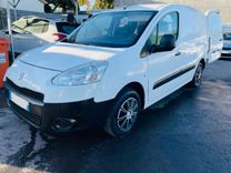 voiture occasion PEUGEOT PARTNER à la Réunion disponible sur noutlauto.re